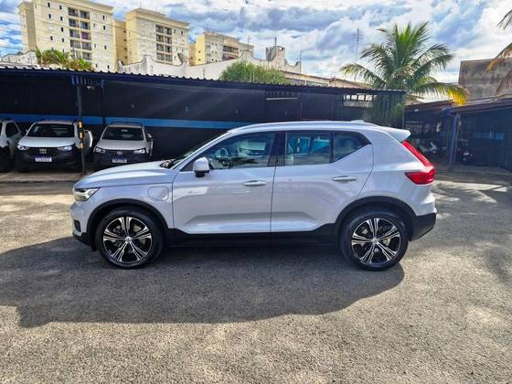 VOLVO XC40 1.5 T5 RECHARGE INSCRIPTION GEARTRONIC